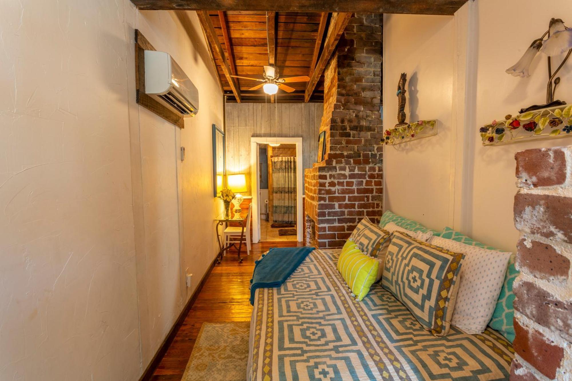 Stella Blue - 10 Apartment Savannah Luaran gambar
